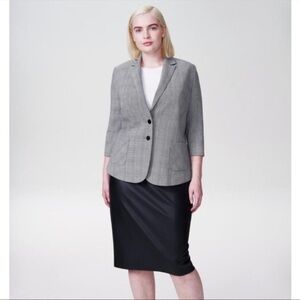 Universal Standard Meg Blazer Glen Plaid with 3/4 Sleeves, size Medium (18/20).